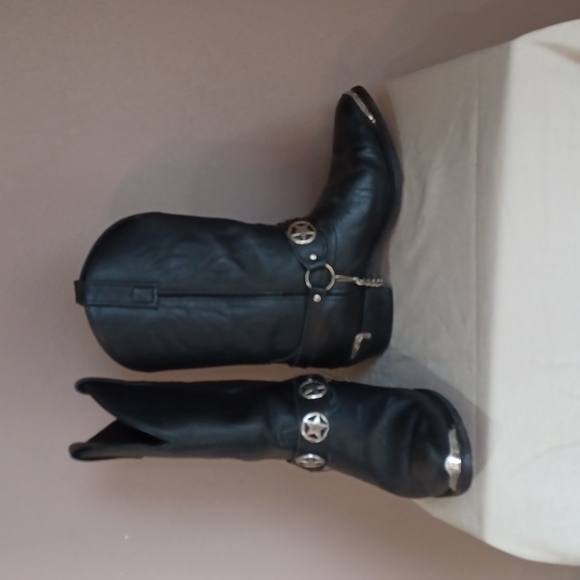 Mens BLACK 11D COWBOY BOOTS WITH CHAINS USED main image 7